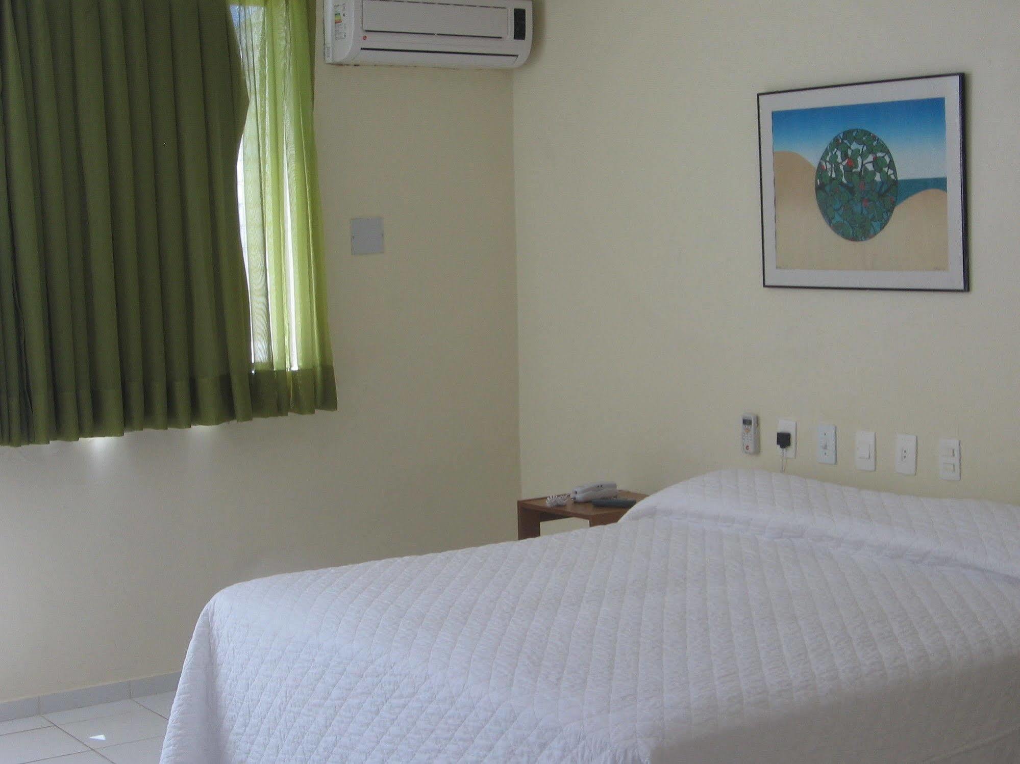 Laina'S Place Hotel Natal Ngoại thất bức ảnh
